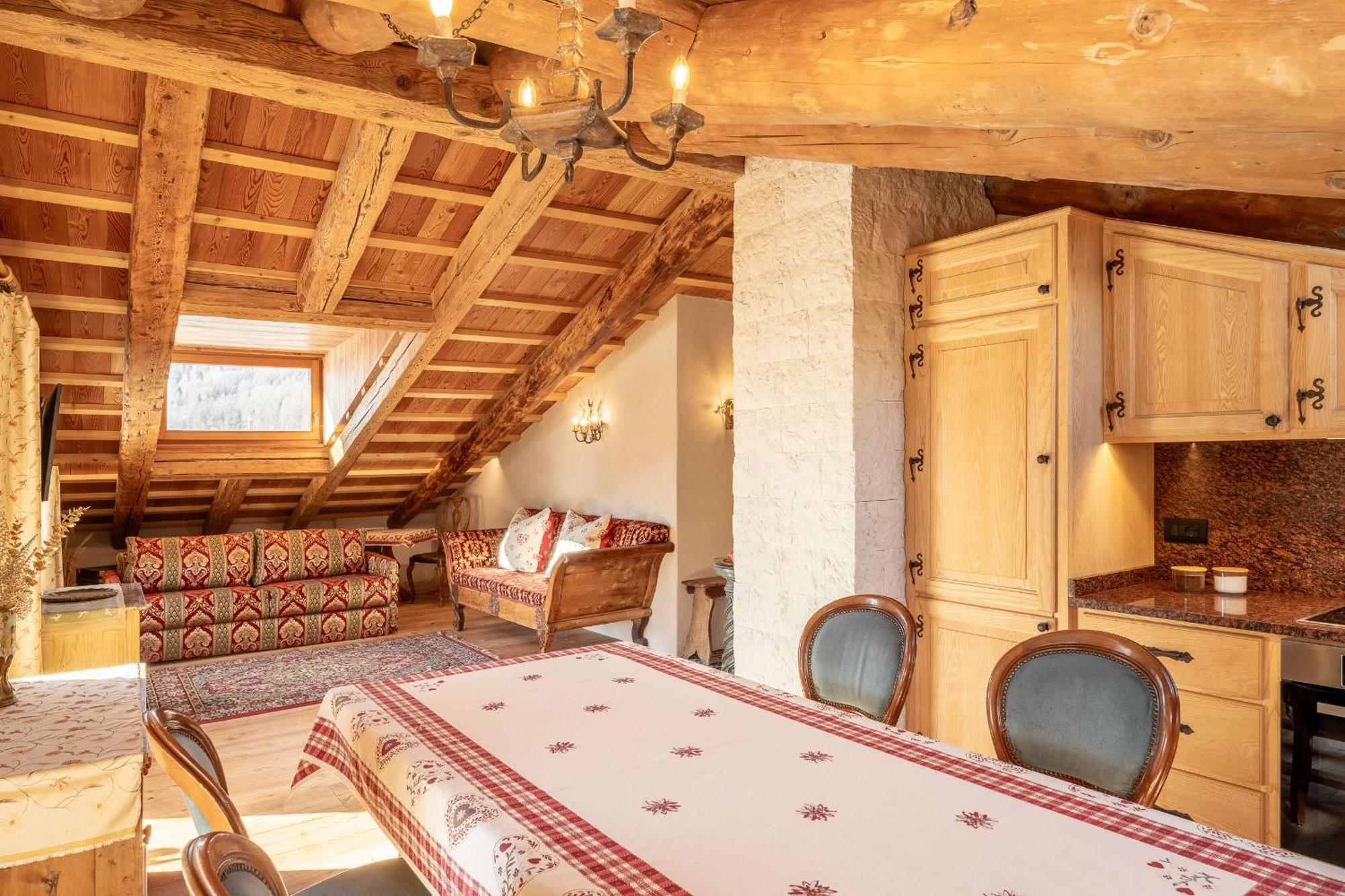 Cortina Lodge Cortina d'Ampezzo Buitenkant foto